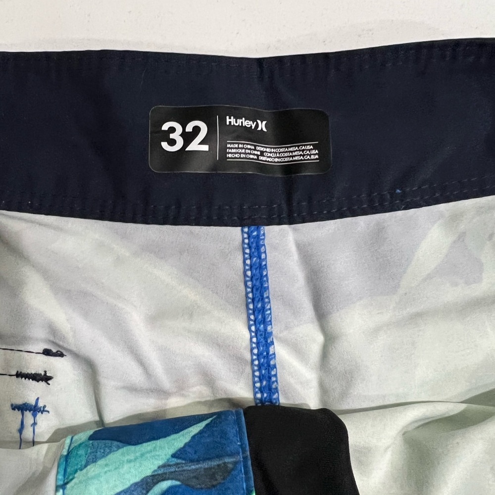 Mens swim